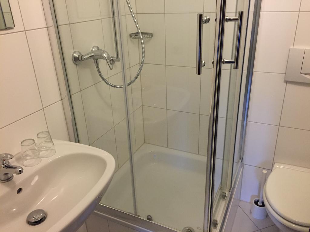 Hotel Marilyn Koblenc Pokoj fotografie